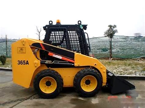 LIUGONG 365A Skid Steers For Sale 